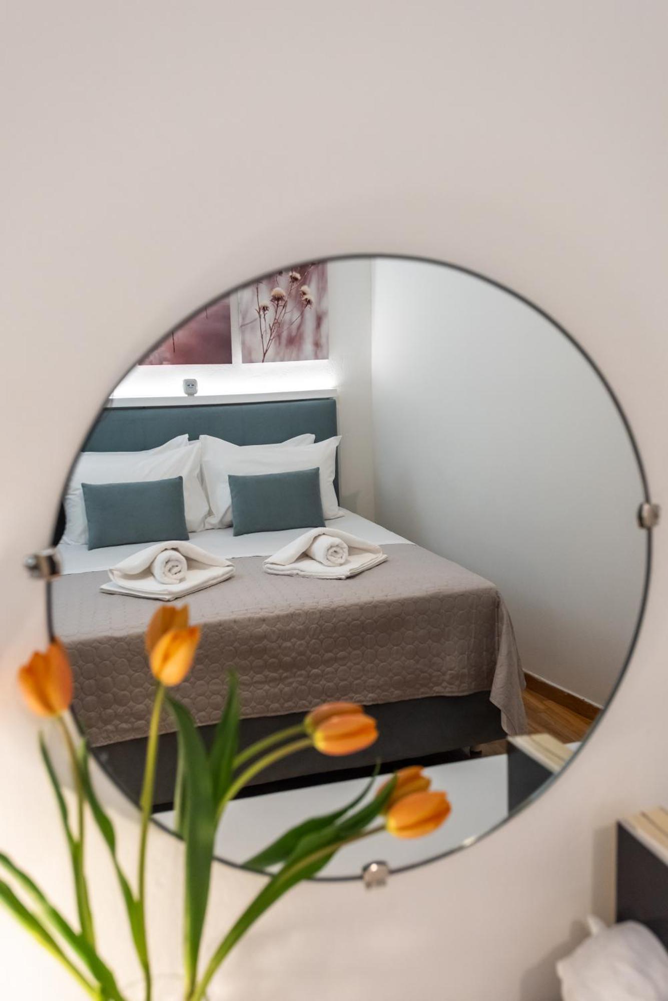 Relax Apartment Under Acropolis Афины Экстерьер фото